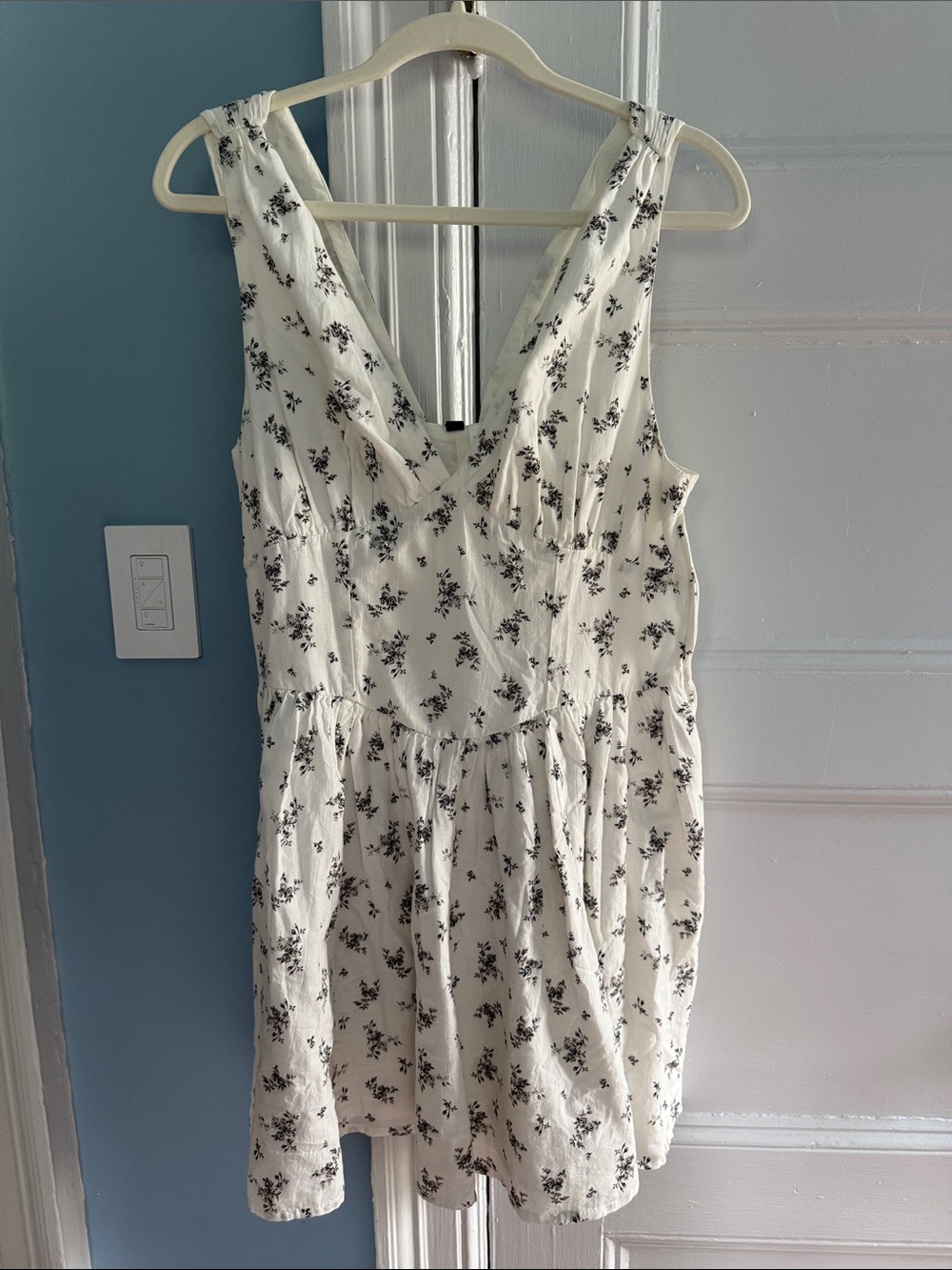 Divided White Floral V-Neck Sundress